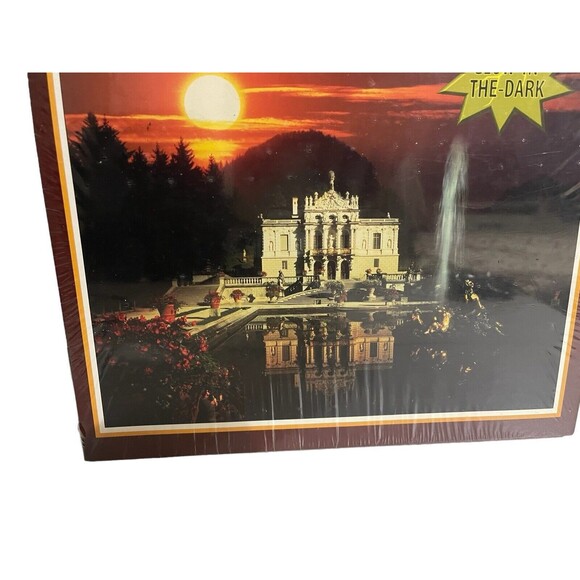 Reflections of Linderhof Castle Bavaria 1500 Piece Glow in Dark Puzzle - Sealed - Picture 10 of 15